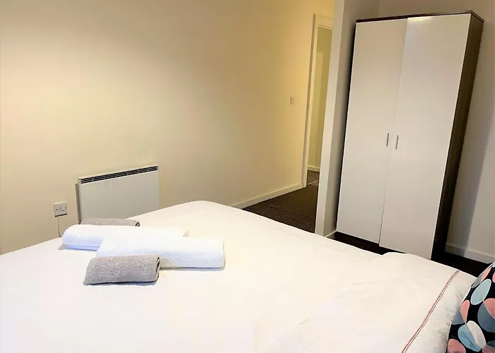 Mosh Homes 01 * Manchester