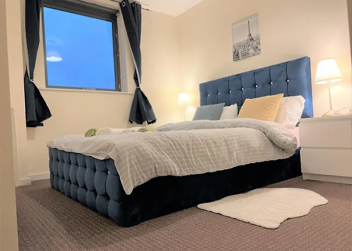 Mosh Homes 01 * Manchester