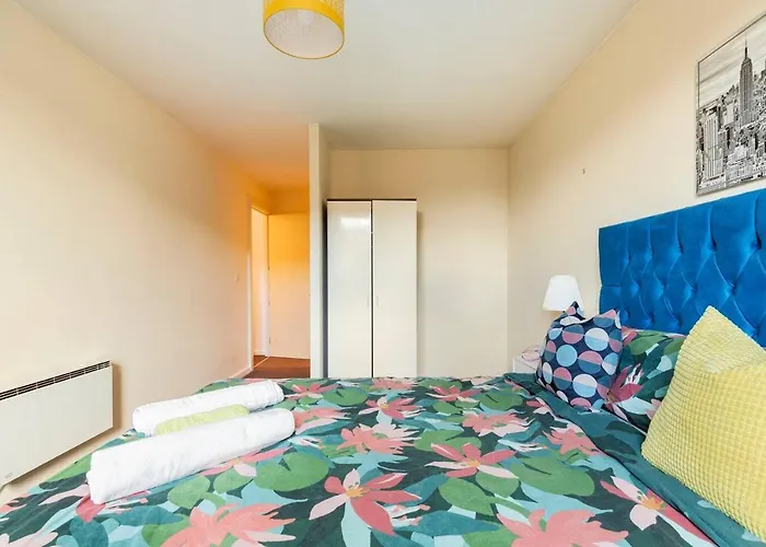 Apartment Mosh Homes 01 *