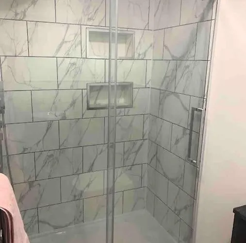 Lux Private Entrance 1 Bed - Free Parking - Ideal For Coop Live, Mcr Centre, Salford Royal Hospital & Buile Hill Mansion Wedding Venue Mánchester