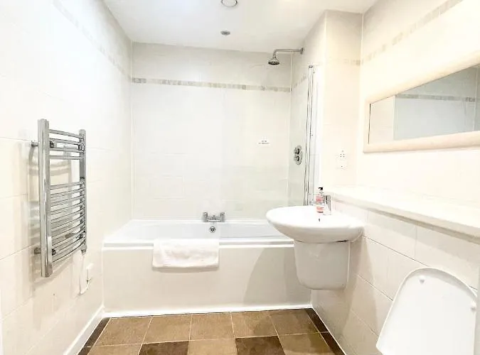 The Works-fresh 2bed In Centre, Opposite Arndale. Apartamento Mánchester