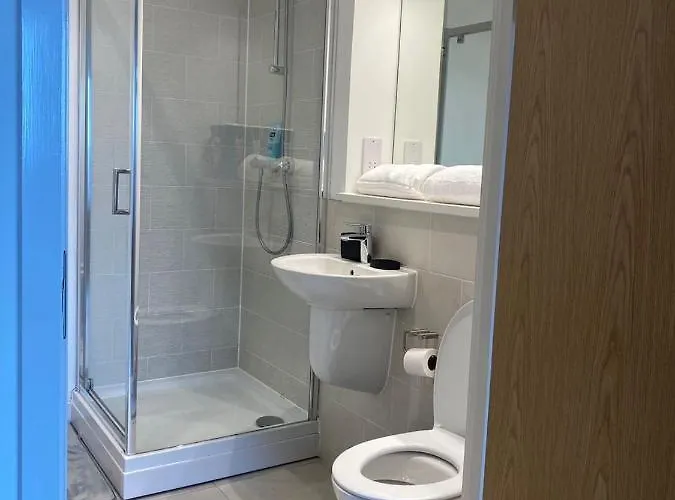 Luxury 2 Bedroom En-suite Balcony Views Lägenhet Manchester