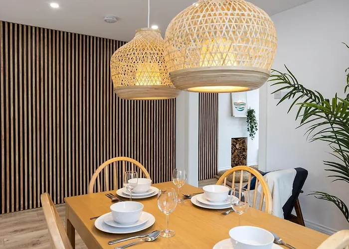 Scandi Inspired In Eccles Ferienhaus *