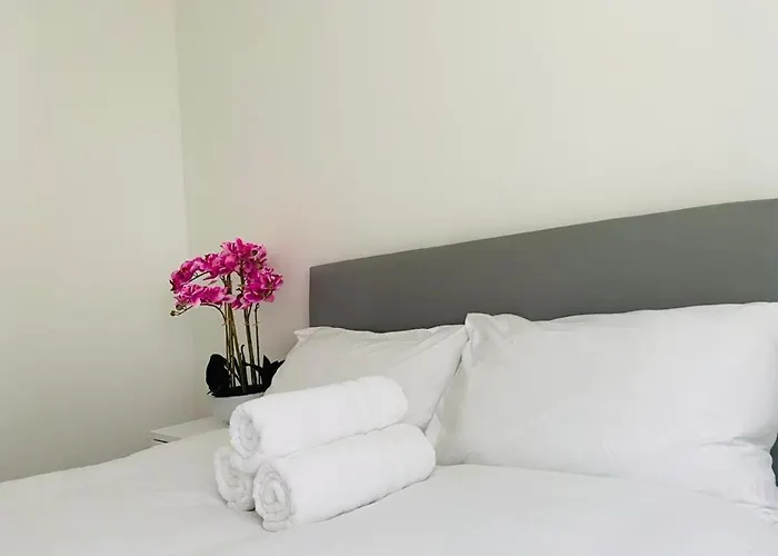 Modern, Stylish And Central Kwatera prywatna