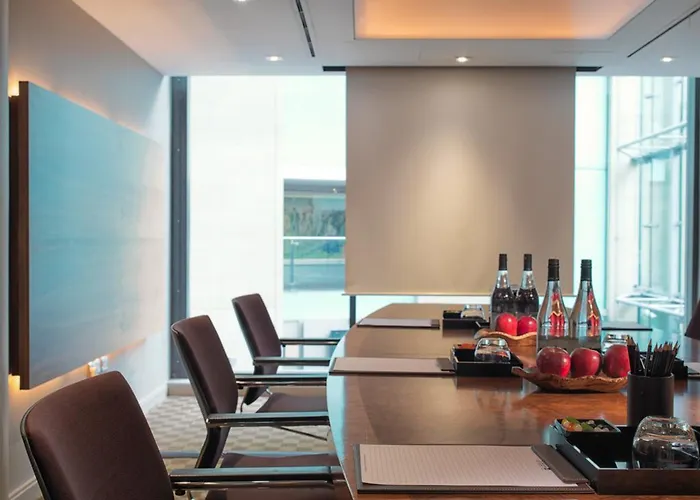 The Edwardian Manchester, A Radisson Collection ホテル 5*