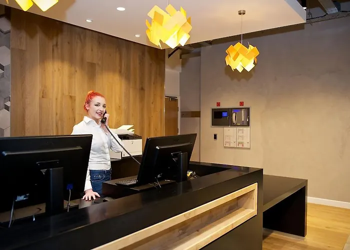 Apartahotel Staycity Piccadilly 4*