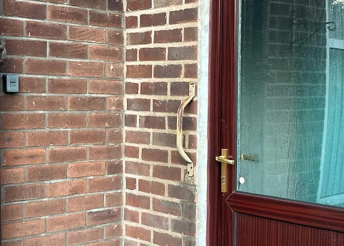 דירה Spacious 3 Bedroom House - Sleeps 5