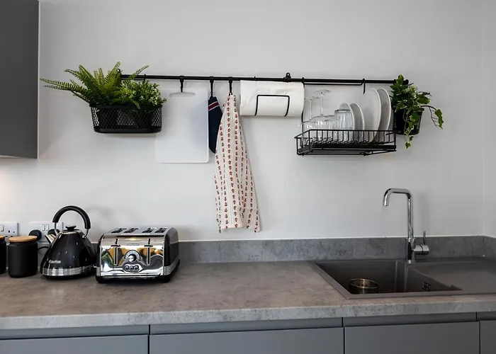 Contemporary 3 Bedrooms * Manchester