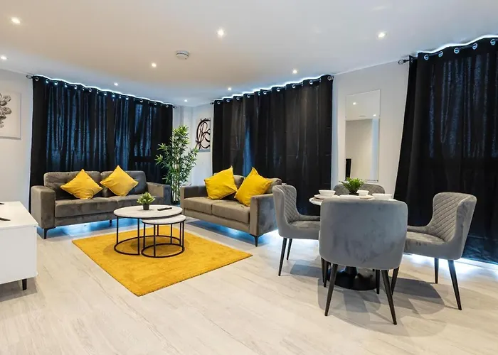 Contemporary 3 Bedrooms Daire Manchester