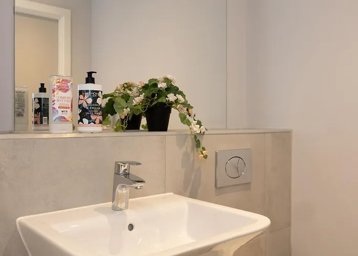 Daire Contemporary 3 Bedrooms