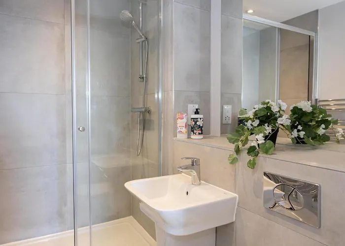 Daire Contemporary 3 Bedrooms *