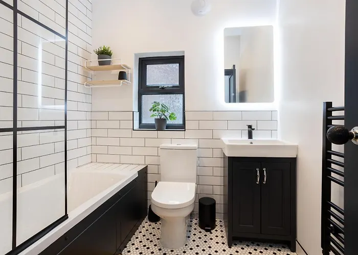 Stunning Scandi Abode In Parking Prázdninový dům Manchester