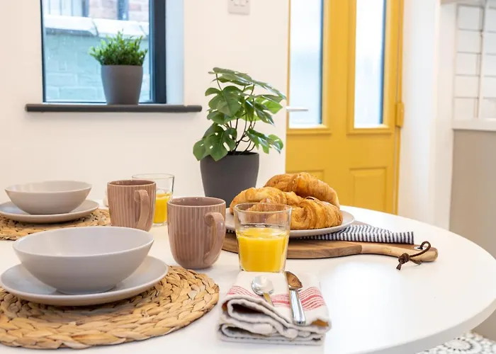 Сasa de vacaciones Stunning Scandi Abode In Parking Mánchester