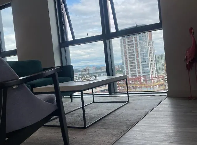 Luxury 2 Bedroom Waterside View Greater アパート *