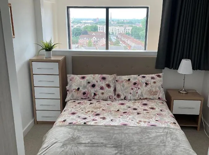 1 Bedroom Duplex In 맨체스터