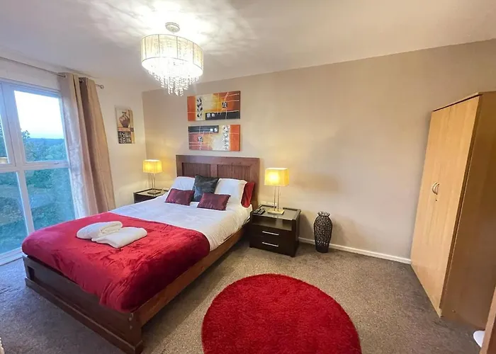 Cityfront Cosy Near Centre & Etihad Stadium, Free Parking *