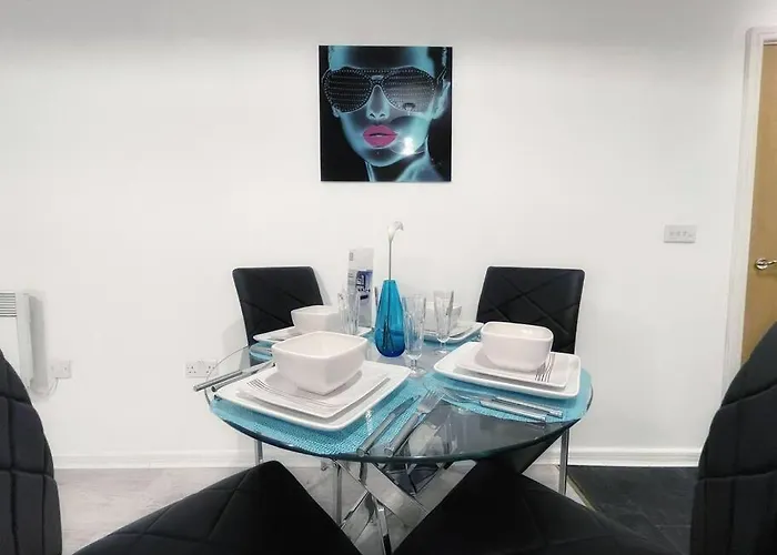 Cityfront Modern Apt near Centre/etihad, Free Parking Manchester