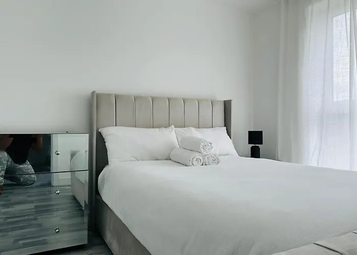 Homestay szállás Stylish New Built Double Bed *