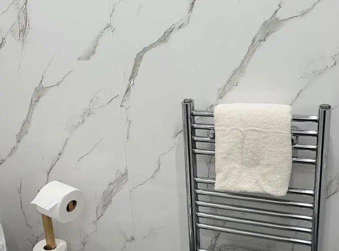 Spacious & Cosy In *