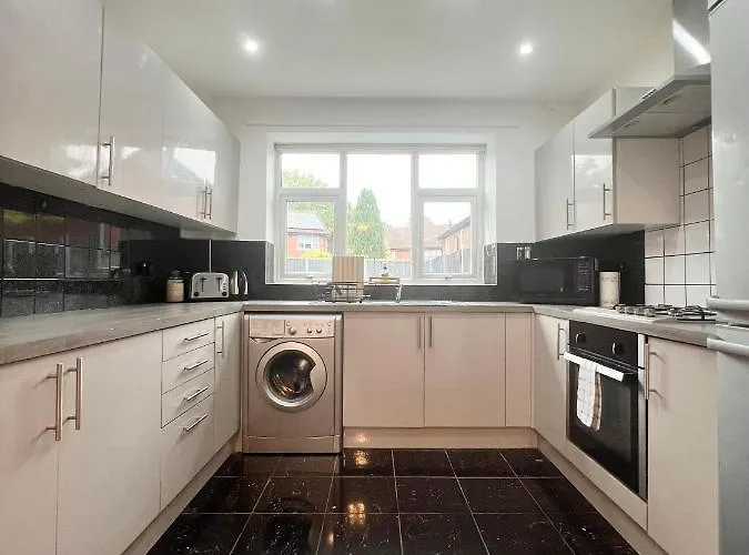 House In The Heart Of Manchester