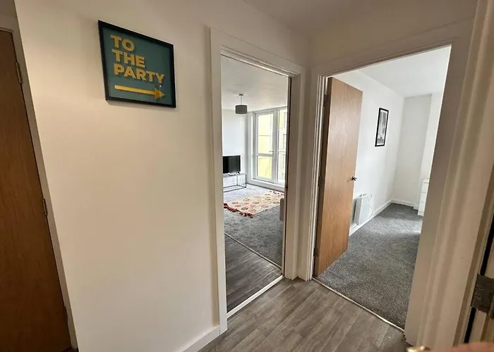 Super Mcr 1 Bed + Balcony Manchester