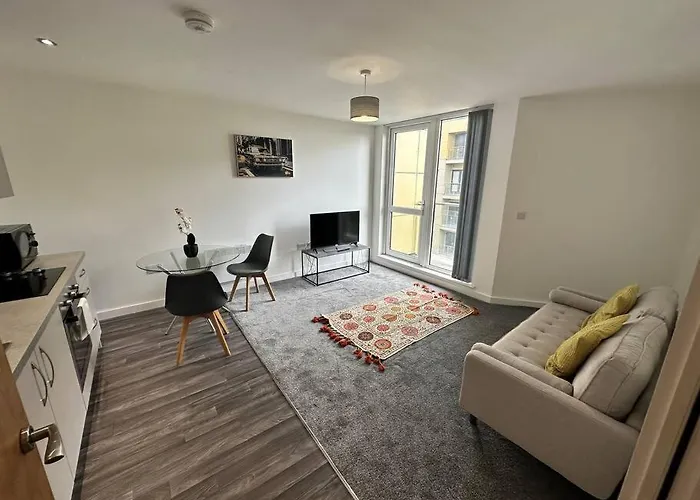 Apartament Super Mcr 1 Bed + Balcony