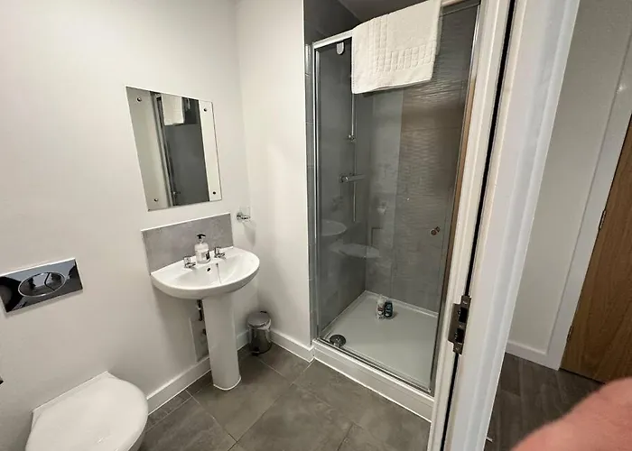 Super Mcr 1 Bed + Balcony *