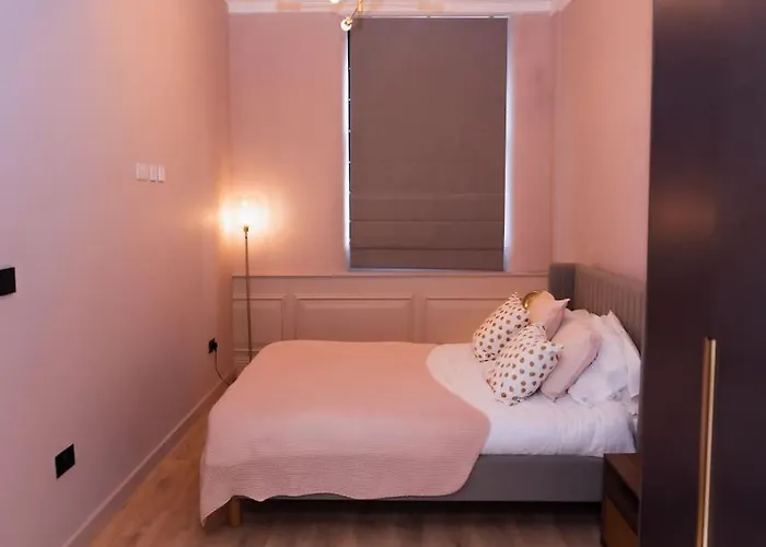 Luxurious Stunning 2bedroom *