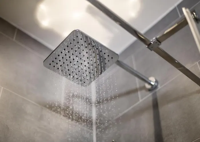 - The Niu, Loom North By Ihg Otel