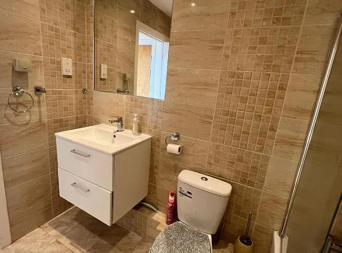 Two Bedroom With Kitchen Facility