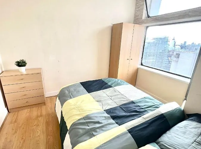 Two Bedroom With Kitchen Facility