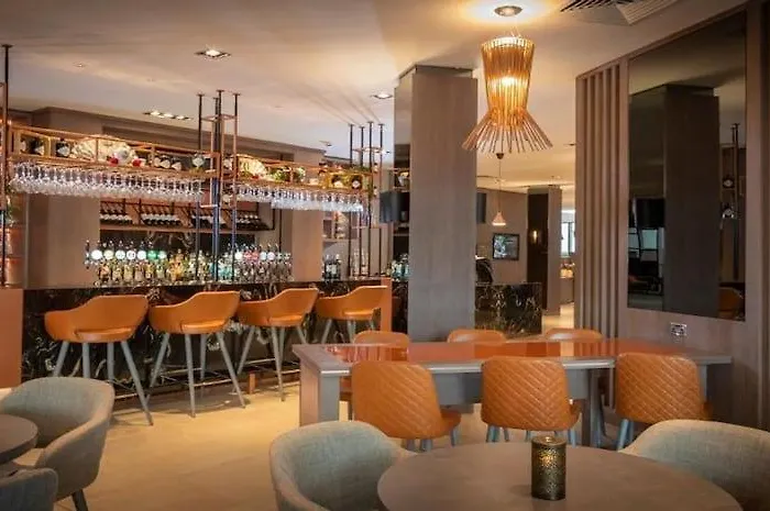 Hotel Clayton Centre