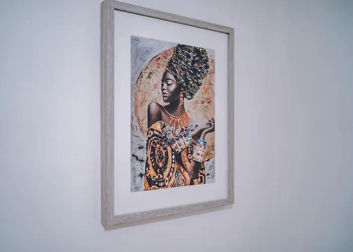 Away * מנצ'סטר