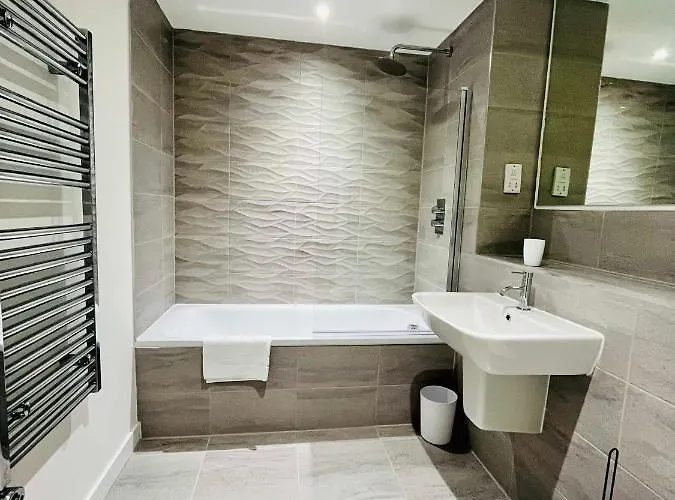 아파트 Stunning One Bedroom In Old Trafford *