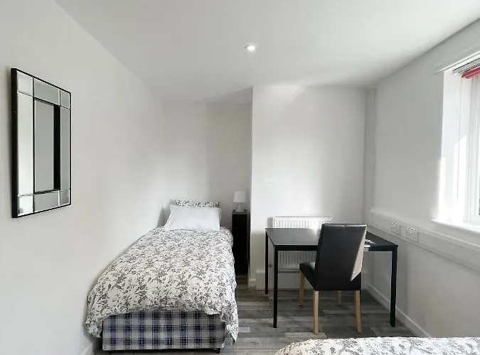 Bright, Warm & Cozy House In Harpurhey شقة مانشستر