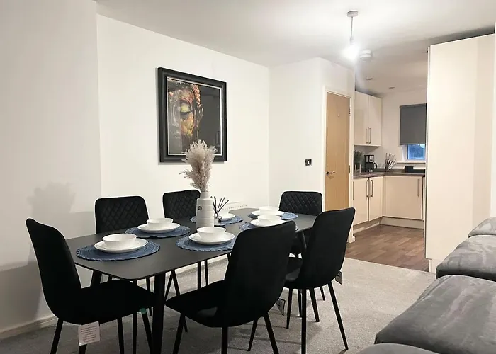 Secure Parking 3 Bedroom Stylish House With Garden Διαμέρισμα Μάντσεστερ