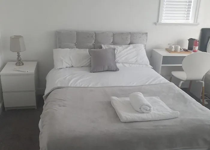 Elsham Gardens - Shared Facilities *