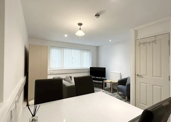 Bright, Warm & Cozy House In Harpurhey Apartmán