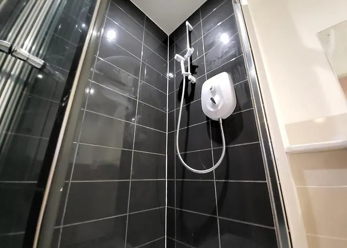 לינה וארוחת בוקר Royal At Coop Live Etihad, Sports 3*