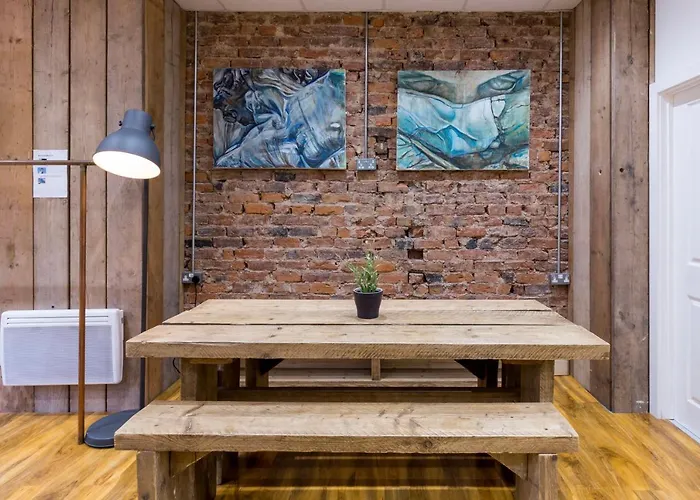 Centre Vintage Chic Manchester