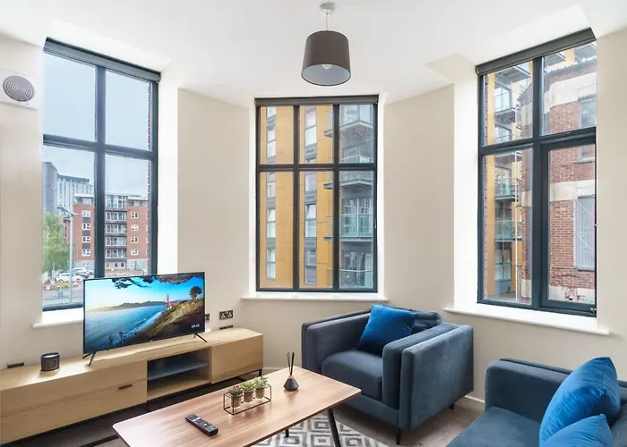 Bright 2 Bedroom In 맨체스터