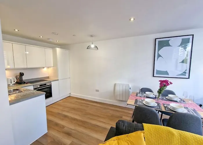 Free Parking: Old Trafford * 맨체스터