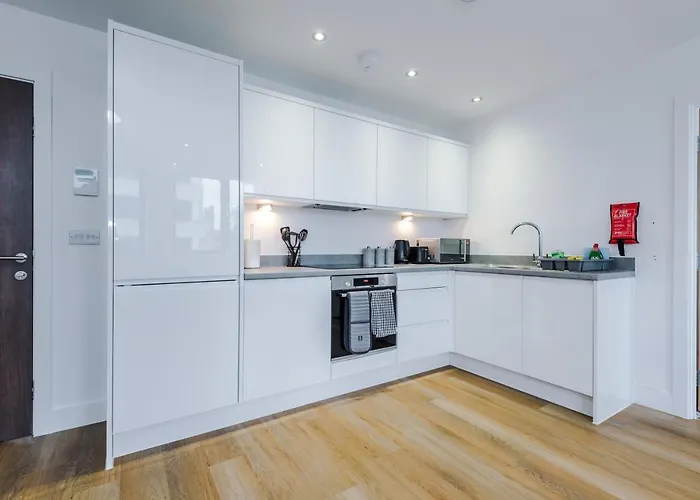 New! Stylish 2-bed In By 53 Degrees - Amazing Location, Ideal For Small Groups - Sleeps 4! Appartamento Manchester