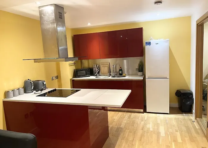 Free Parking 2 Bedroom