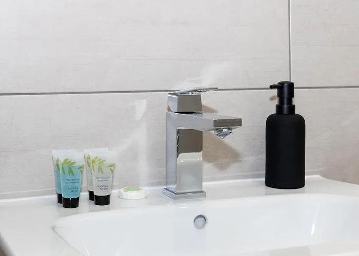 Luxurious Stylish In Old Trafford *