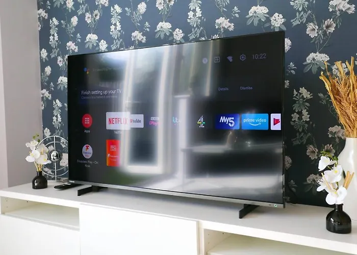 Luxurious Townhouse In