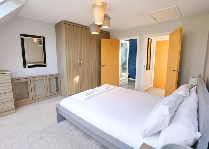 Luxurious Townhouse In * Manchester