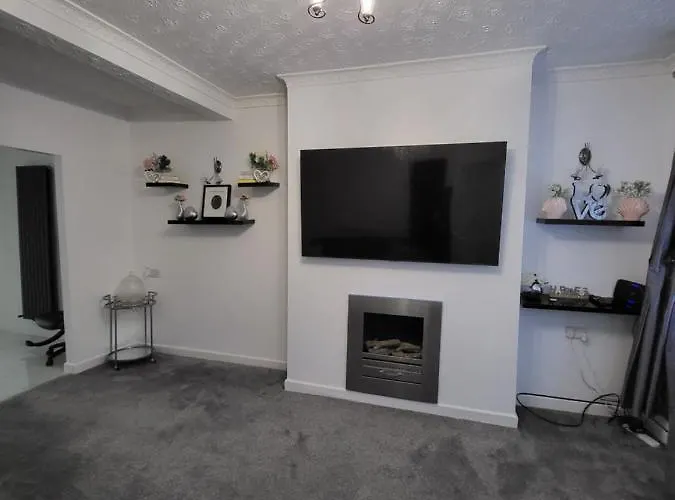 Prázdninový dům Serene 3br With Free Parking *