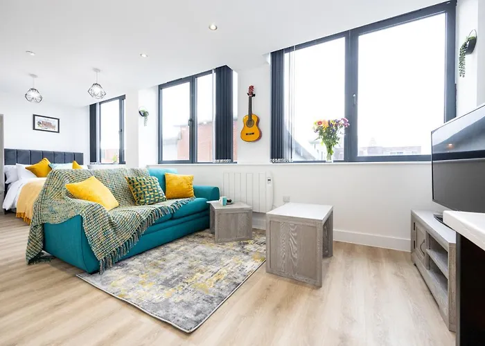 Bright Stylish In Old Trafford *