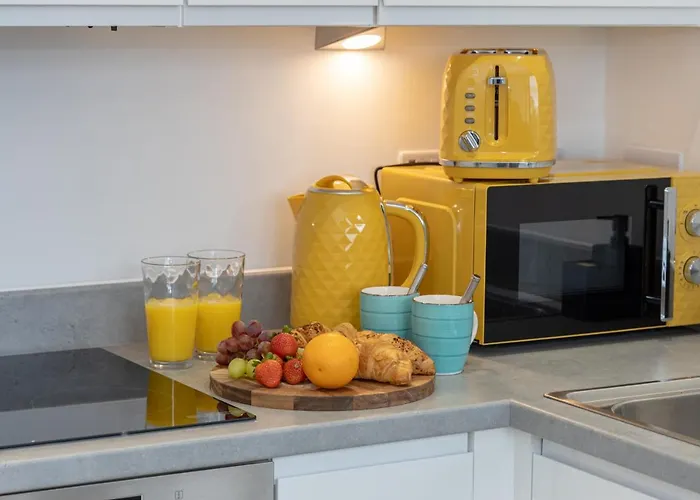 Bright Stylish In Old Trafford Apartmán